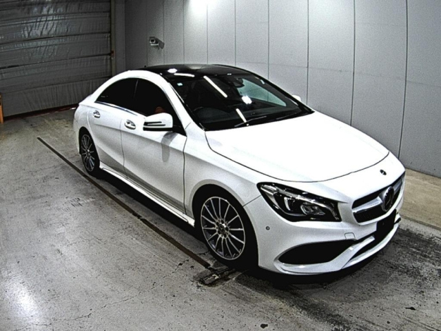 MERCEDES BENZ CLA CLASS 2019