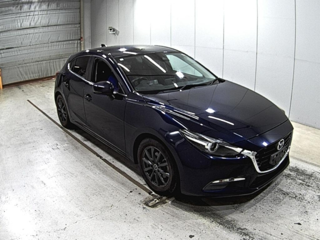 MAZDA AXELA 2016