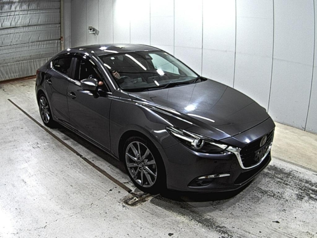 MAZDA AXELA 2019