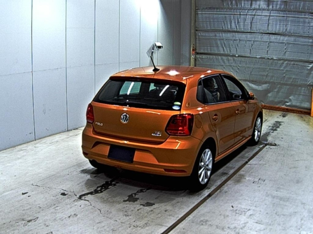 VOLKSWAGEN POLO 2017