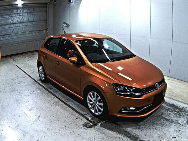 VOLKSWAGEN POLO 2017