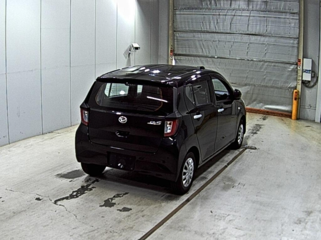 DAIHATSU MIRA E S 2022