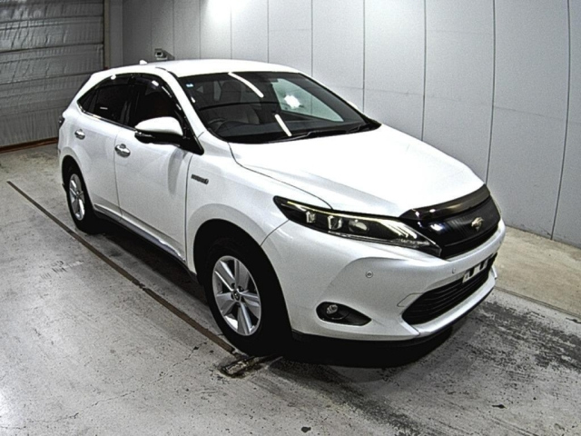 TOYOTA HARRIER 2014