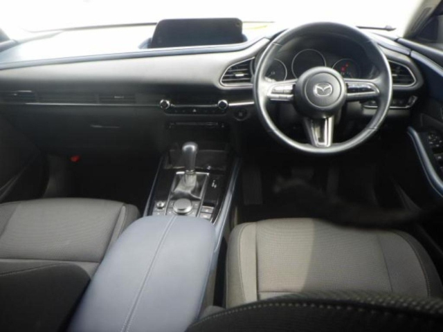 MAZDA CX-30 2019