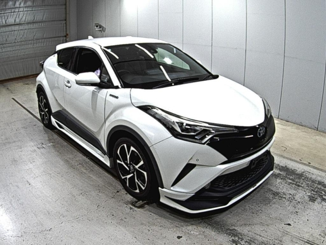 TOYOTA C-HR 2017