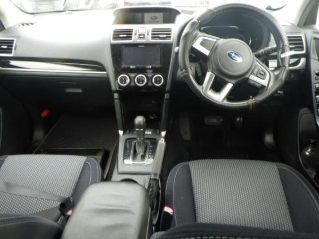 SUBARU FORESTER 2016