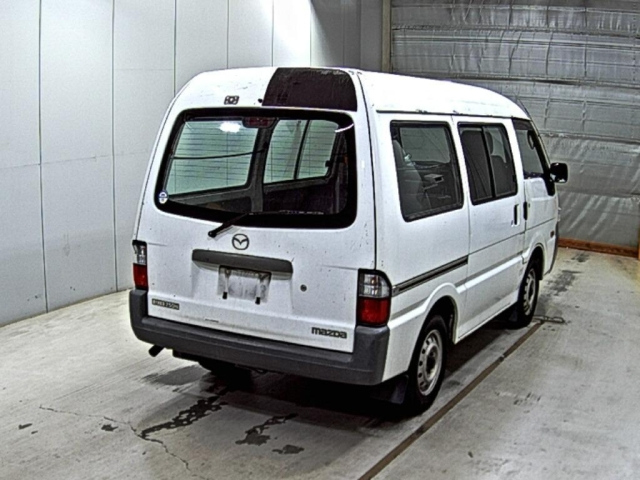 MAZDA BONGO VAN 2010