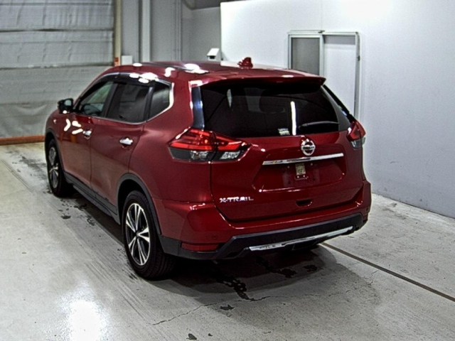 NISSAN X-TRAIL 2017