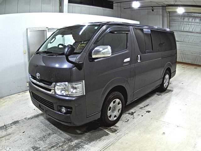 TOYOTA HIACE VAN 2008