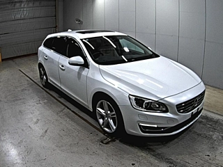 Заказать VOLVO V60