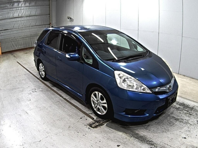 HONDA FIT SHUTTLE 2012