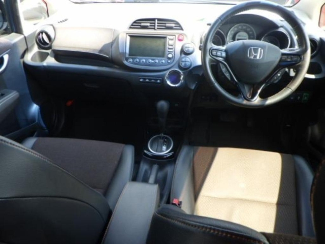 HONDA FIT SHUTTLE 2012