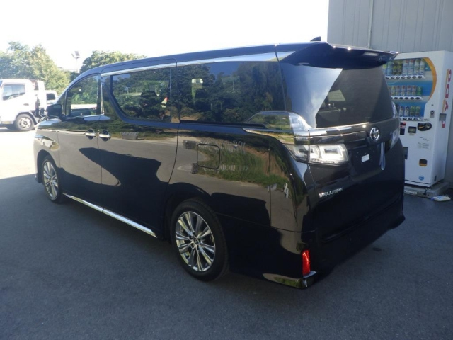 TOYOTA VELLFIRE 2022