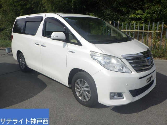 TOYOTA ALPHARD 2013