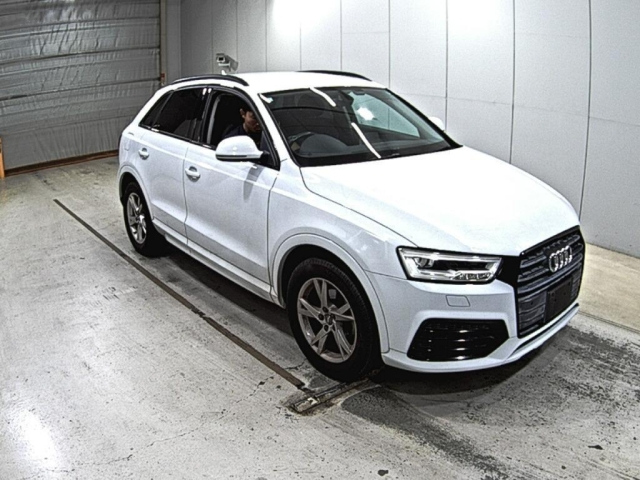 AUDI Q3 2017