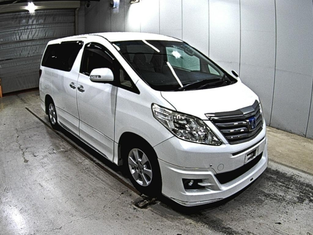 TOYOTA ALPHARD 2014