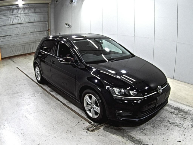 VOLKSWAGEN GOLF 2015
