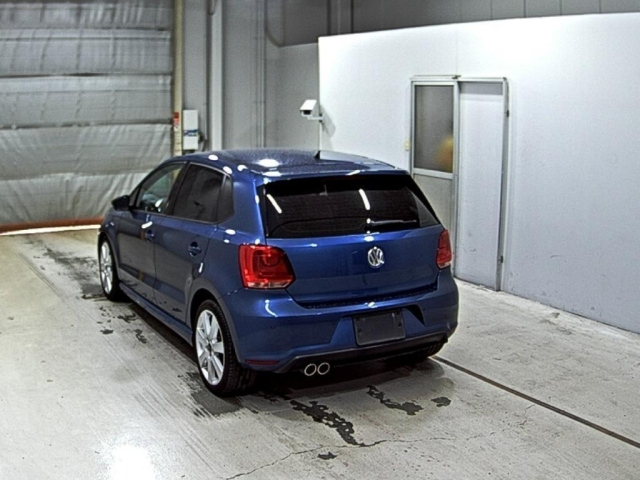 VOLKSWAGEN POLO 2014