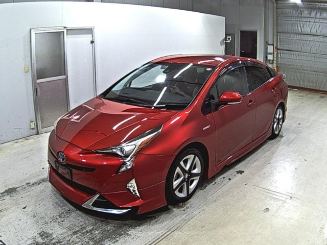 TOYOTA PRIUS 2016