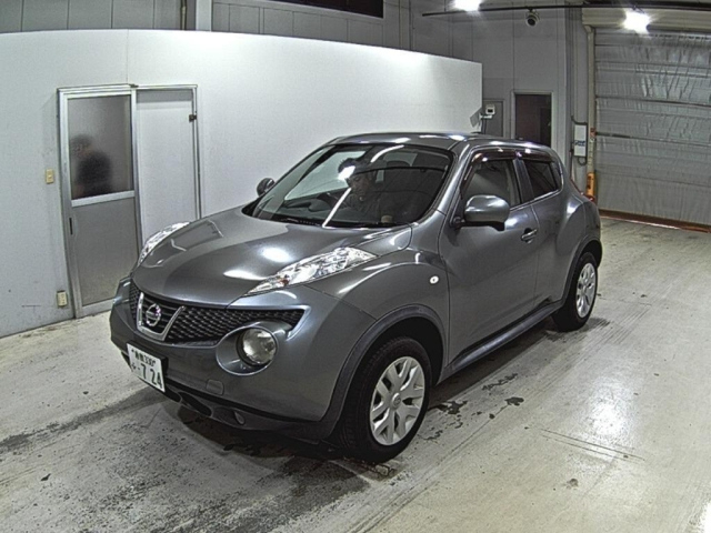 NISSAN JUKE 2011