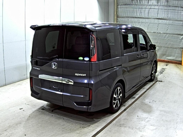 HONDA STEP WAGON 2020
