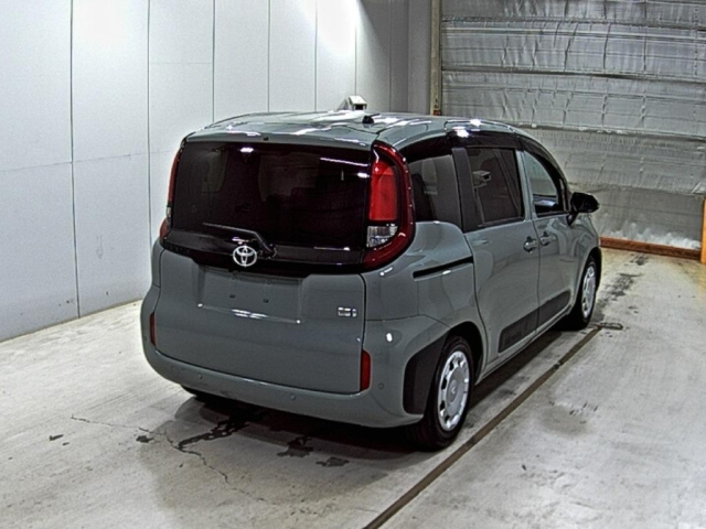 TOYOTA SIENTA 2023