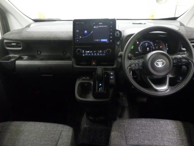 TOYOTA SIENTA 2023