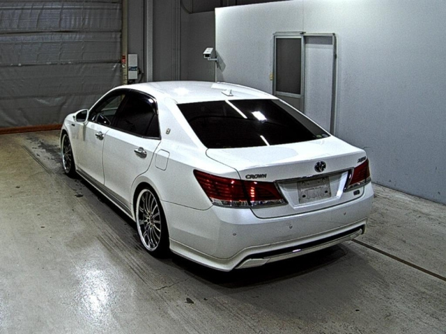 TOYOTA CROWN 2014