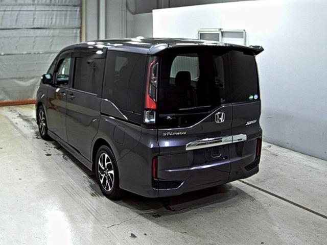 HONDA STEP WAGON 2020