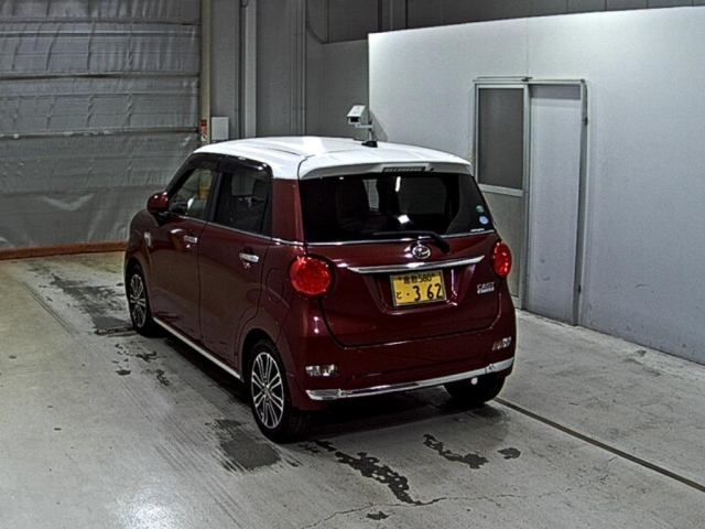 DAIHATSU CAST 2015