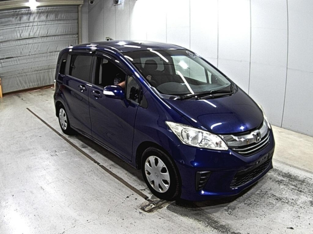 HONDA FREED 2014