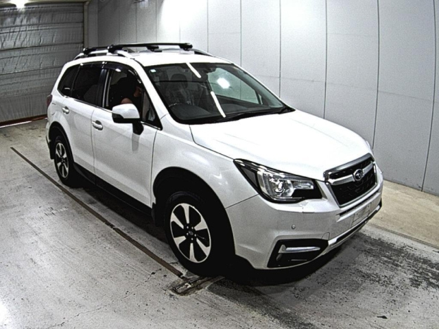 SUBARU FORESTER 2016