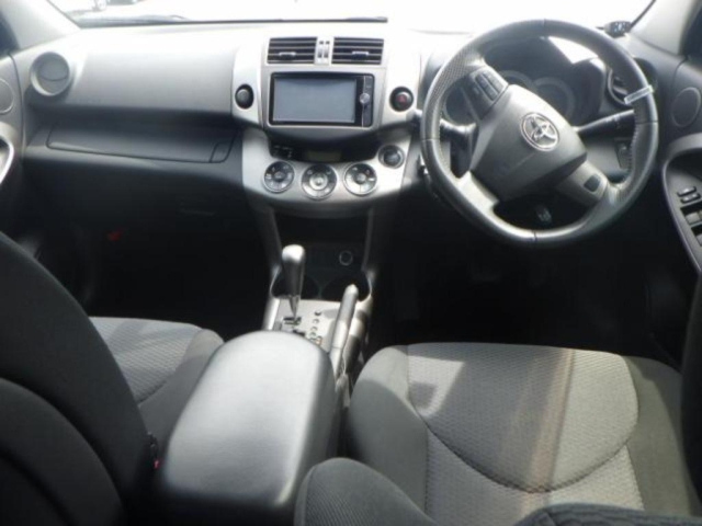 TOYOTA RAV4 2014