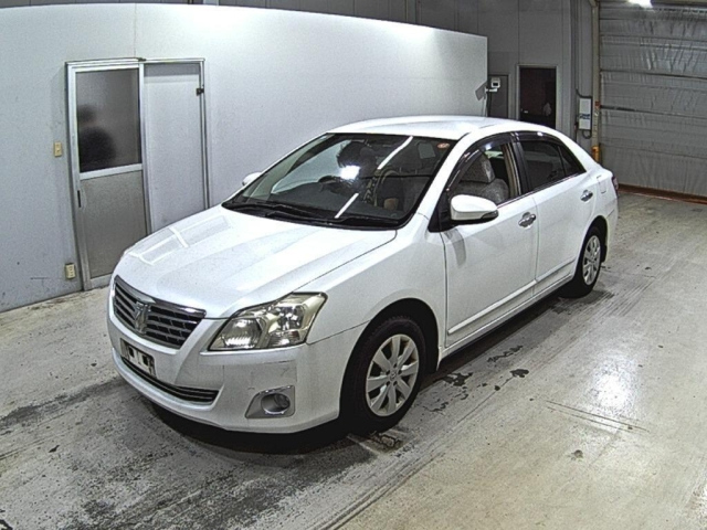 TOYOTA PREMIO 2016