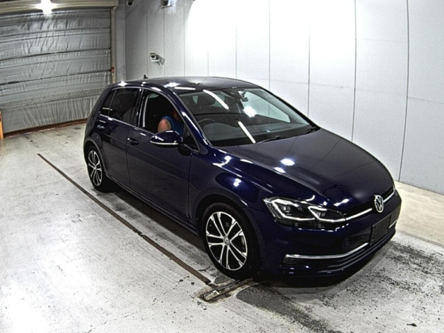 VOLKSWAGEN GOLF 2020