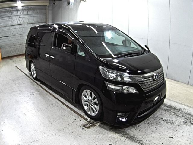 TOYOTA VELLFIRE 2008