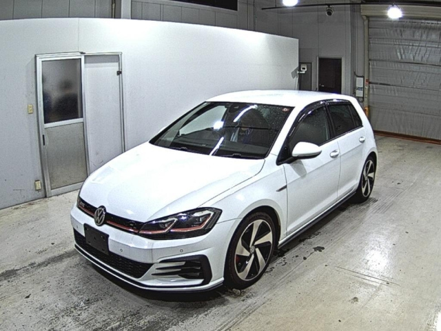 VOLKSWAGEN GOLF 2018