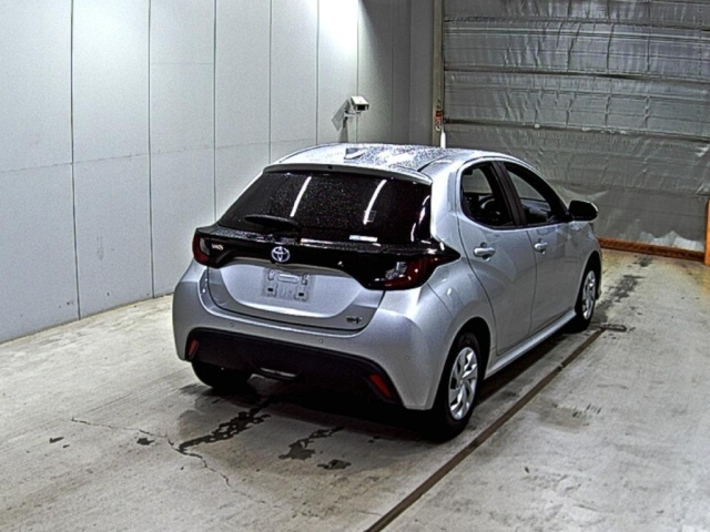 TOYOTA YARIS 2021