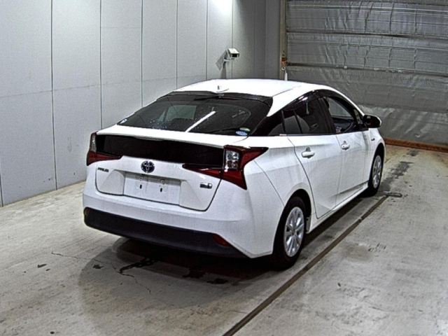 TOYOTA PRIUS 2020