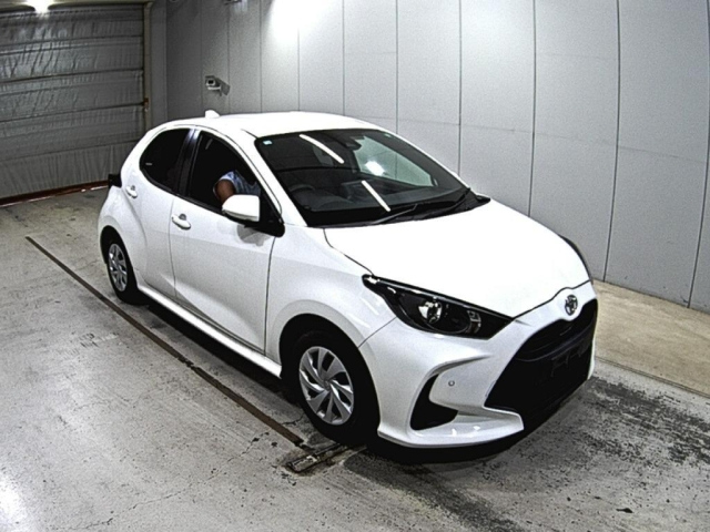 TOYOTA YARIS 2021