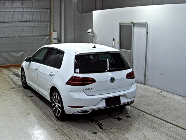 VOLKSWAGEN GOLF 2018