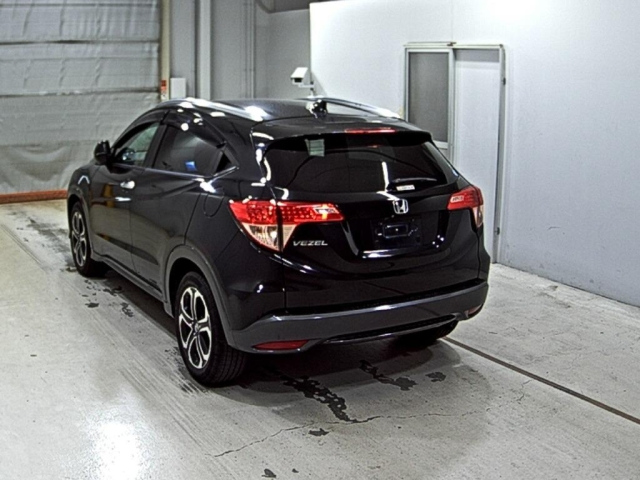 HONDA VEZEL 2015