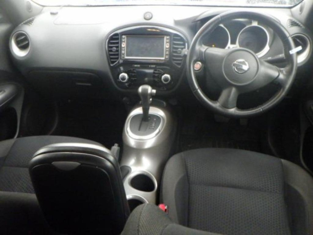 NISSAN JUKE 2011
