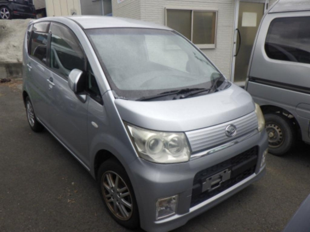DAIHATSU MOVE 2010