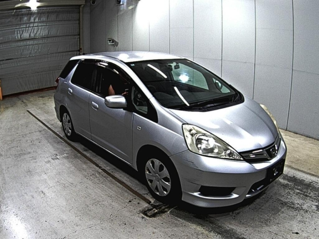 HONDA FIT SHUTTLE 2012