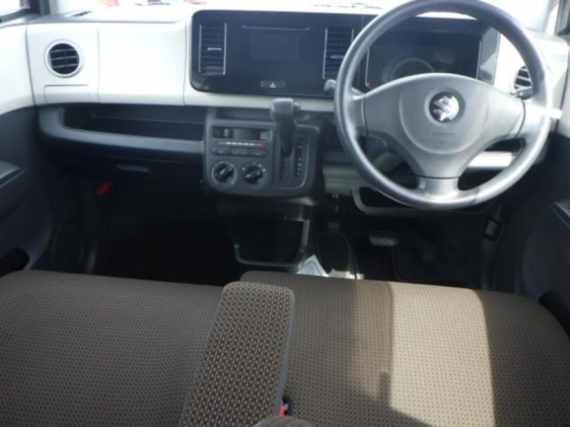 SUZUKI MRWAGON 2013