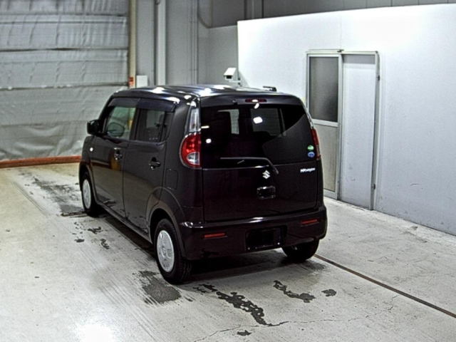 SUZUKI MRWAGON 2013