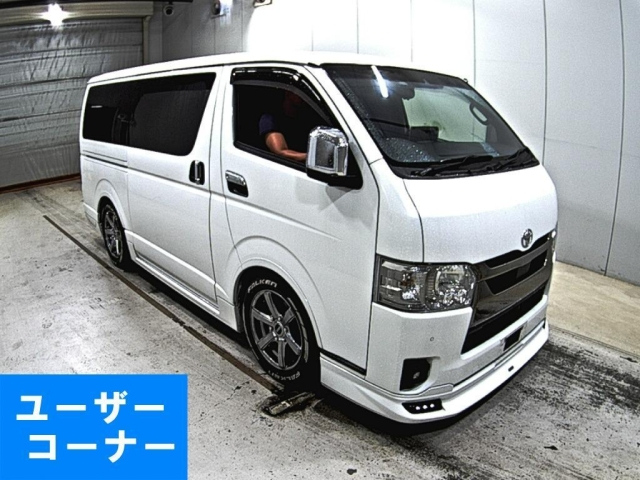 TOYOTA HIACE VAN 2022
