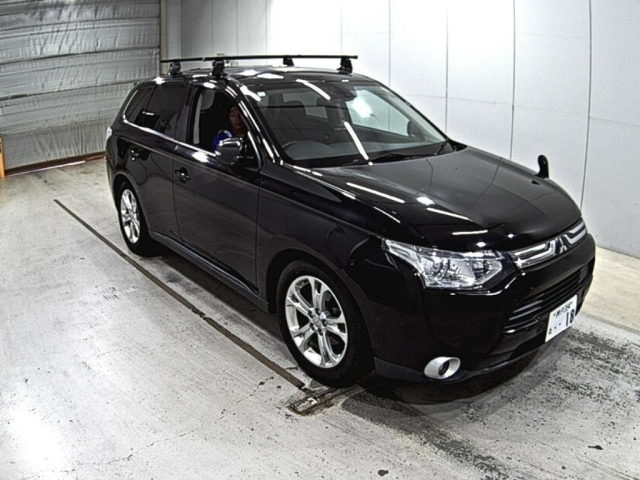 MITSUBISHI OUTLANDER 2012