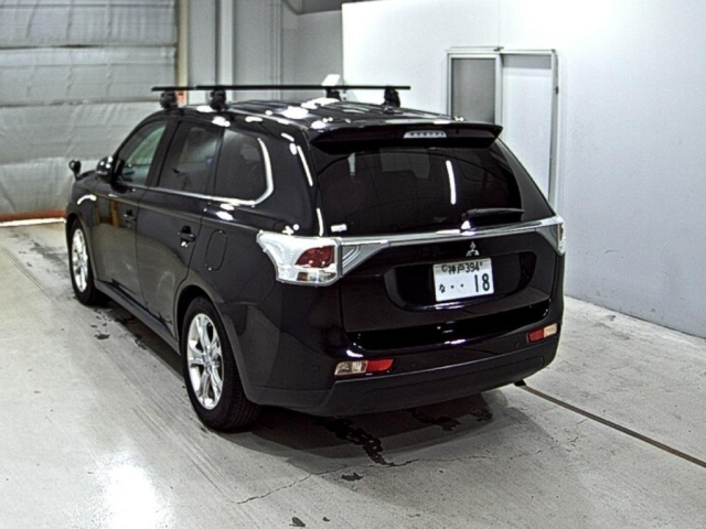 MITSUBISHI OUTLANDER 2012